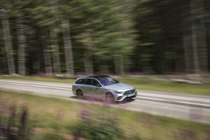 Mercedes-Benz E300 de 4Matic AMG Line Estate 2020 года  (WW)